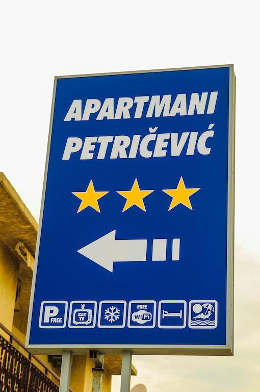 Apartments Slava Petricevic Podstrana Luaran gambar